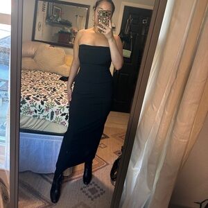 Elegant Black Strapless Dress